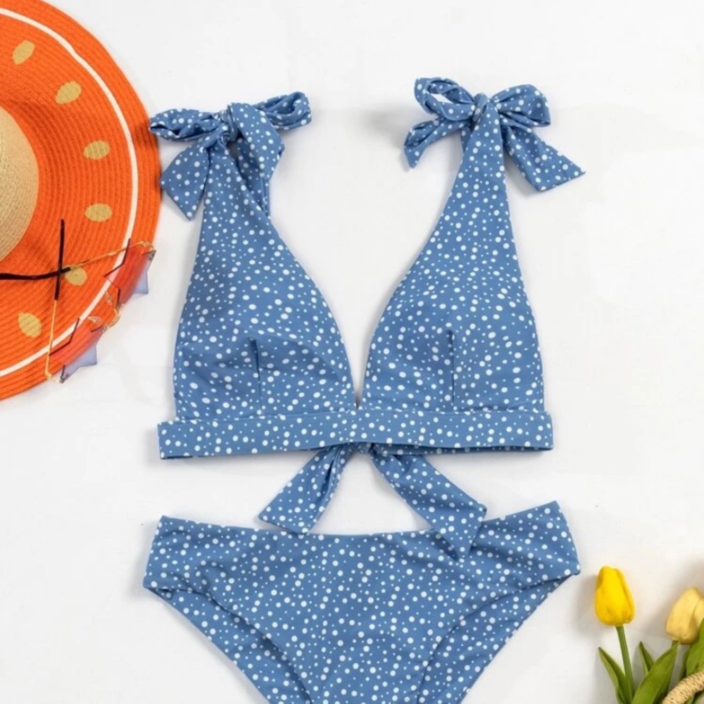 polka dot bikini